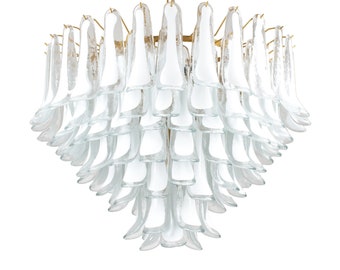 Dalie Lattimo • Vintage Murano saddle petals chandelier • Ø90 cm • Vintage 70s design pendant lamp Made in Italy