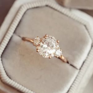 1.5CT Oval Cut Moissanite Engagement Ring,Oval Cut Three stone Wedding Ring,14K Solid Gold Ring Anniversary Gift Promise ring for women