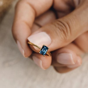 Baguette London Blue Topaz Ring, 14k Gold Stacking Ring, 4 x 6 Rectangle Bezel Set Ring, Women Everyday Ring, Friend Birthday Gift Silver