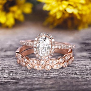 Rose Gold Stacking Bridal Set of 3 | Oval Wedding Set | Oval Engagement Ring | Trio Diamond Rings | Oval Moissanite Ring | Set of 3 Rings