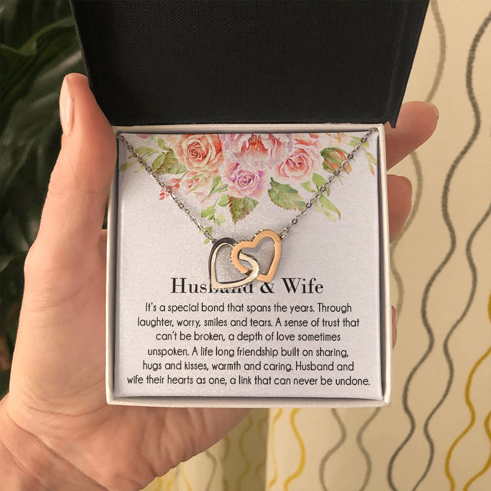 Husband and Wife Interlocking Necklace 