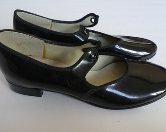 Vintage Ben & Sally Black Patent Leather Tap Shoes - Size 5M