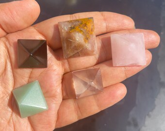 Mini crystal pyramid - Quartz, Rose Quartz, Black Obsidian, Quartz Chalcedony or Green Aventurine pyramid - Cute spiritual home decor