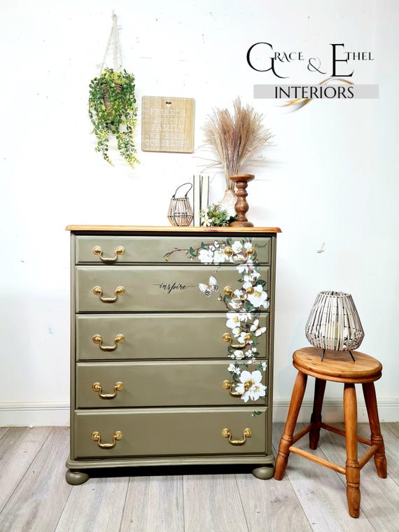 dresser with floral wood design on the front Floral Chest of Drawers CG Capelletti