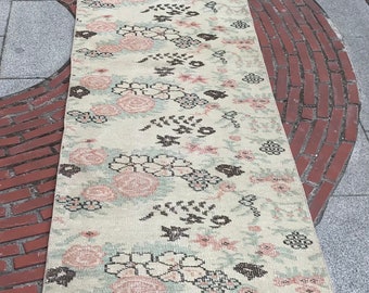 oushak runner.2.x.7.ft.anatolia.rug. carpet rug. turkish rug. wool rug. vintage rug. runner. tribal kilim rug.Anatolian rug. oushak rug