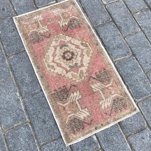 2.x3.ft oushak shops rug.feded rug.hendmade rug old rug.decorative rug wool rug vintage rug carpet.rug tribal kilim rug floor rug area rug ,