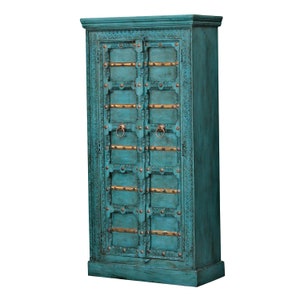 Indiase houten kast Adna Turquoise gesneden uit massief hout en met de hand beschilderd Vintage kledingkast boho draaideurkast CA321270 afbeelding 1