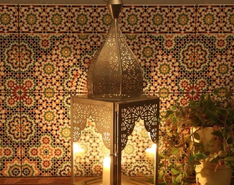 Lanterne orientale Modena Argent L Verre et métal Minarets Forme Marocaine Ramadan Lanterne décorative Lanterne de jardin Bougeoir IRL660