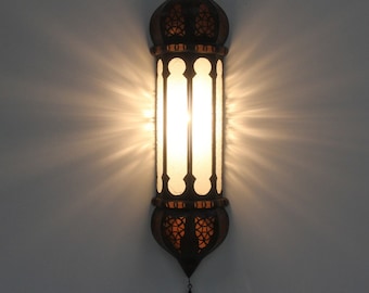 Marokkaanse wandlamp Ruya wit van ijzer & reliëfglas handgemaakte oosterse Ramadan wandlamp zoals uit 1001 Nachten | L5054