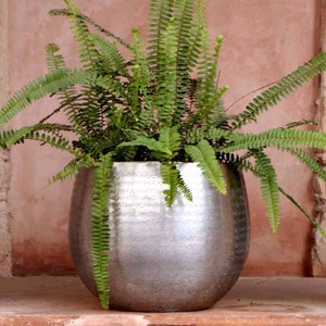 Oriental flowerpot Almeria silver aluminum plant pot decorated with hammer finish Moroccan style planter L