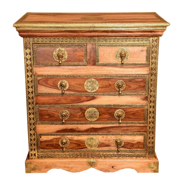 Commode orientale Malek avec 5 tiroirs en bois massif décoré de laiton | Buffet en bois de style colonial en brun doré MA70-140