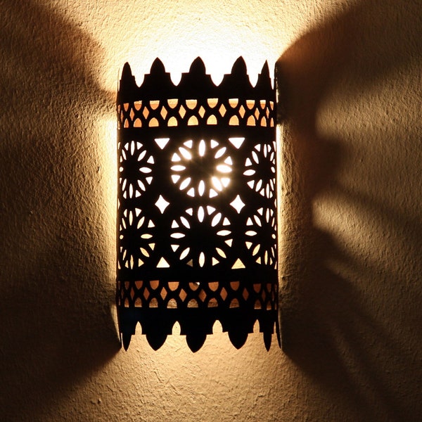 Orientalische Eisen Wandlampe EWL17 mit Eisen Rost Finish marokkanische Wandleuchte wie aus 1001 Nacht | schöne indirekte Beleuchtung L1630
