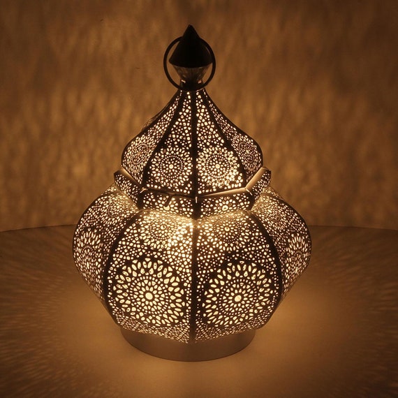Black moroccan lantern outlet