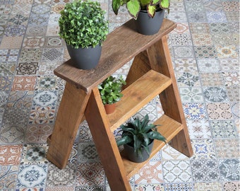 ROMANO plantenplank gemaakt van gerecycled teakhout bloementrap plantenstandaard bloemenladder houten bloemenstandaard 3 planken woonkamer tuin NUA016