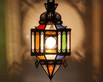 Lampada a sospensione marocchina Moulawlidat colorata in vetro e ferro lampada orientale fatta a mano lampada da soffitto di 1001 notti L1311