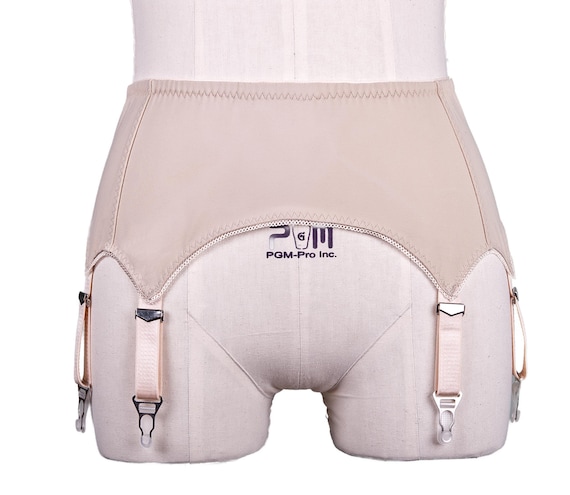 hip garter belt Sex Toy Connects Couples In Long-Distance Relationships main image 0