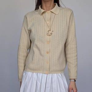 Women's Vintage Beige Knit Collared Cardigan with Open Stitch Detailing