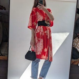 Kimono Robe Vintage Red Pattern Beach Cover-Up, Unique Size Lightweight Summer Kimono Wrap for Women