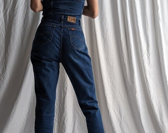 Vintage Lee Mom Jeans - High Waisted Blue Denim