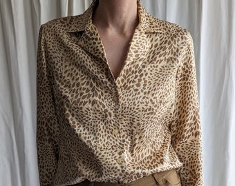 90s Retro Animal Print Blouse - Vintage Fashion Statement