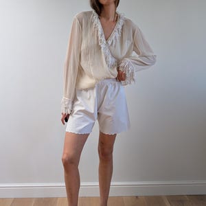 Vintage White Cotton Bloomers with Embroidered Hem, High Waist Pettipants, Edwardian Style Lingerie Shorts, Cottagecore Underwear