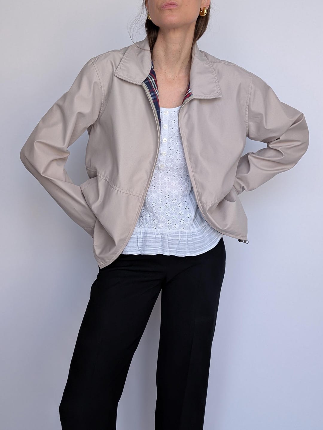 Timeless Windbreaker Jacket for Everyday Style