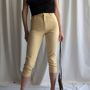 80s Womens Pale Yellow Summer Capri Pants Trousers