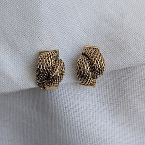 Gold Meash Clip on Earrings - Vintage Twisted Statement Jewelry - Elegant Accessories for Non-Pierced Ears - Unique Gift Idea