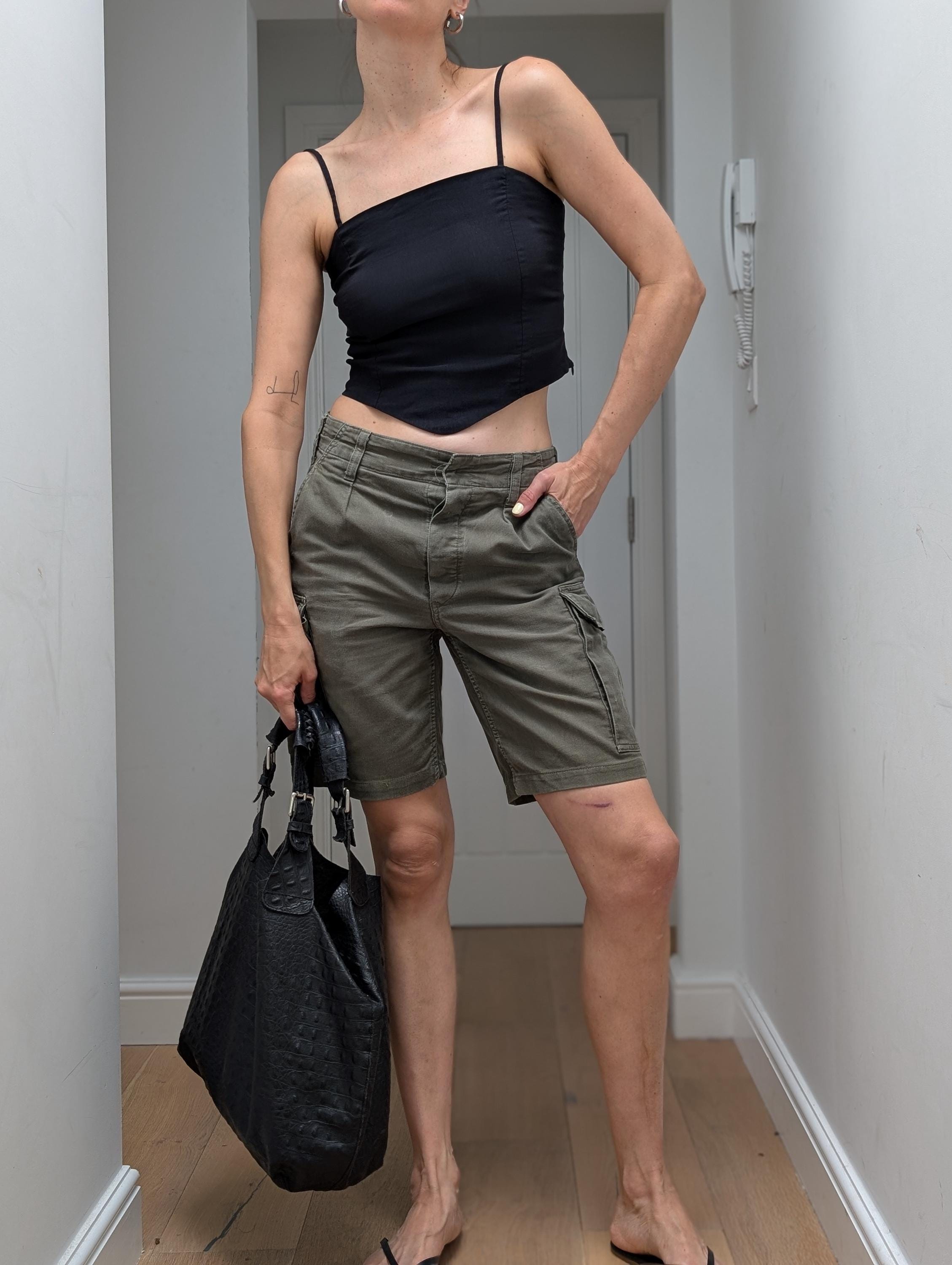Military Green Khaki Cargo Shorts – Y2K Streetwear Utility Style 