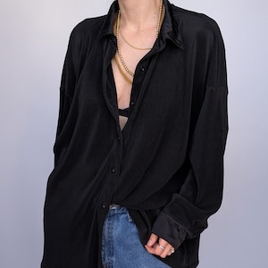 Y2K 90s Women&#39;s Black Pleated Blouse Oversized Style