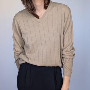 Women&#39;s 90s Beige Merino Wool Jumper Pullover