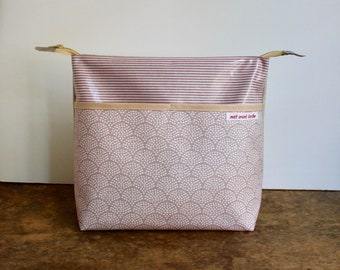 oilcloth cosmetic bag big, travel toiletry bag, make up, diaper bag, waves, pink, rose, washable ***