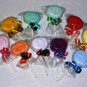 Washcloth Lollipops for Baby Showers, Baby Shower Lollipop Favors, Baby Washcloth Favors, Lollipop Washcloth, Baby Shower Favors image 2