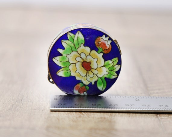 Vintage Cloisonné Brass and Enamel Trinket Box - image 10