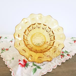 Vintage Fenton Amber Glass Bowl: Ruffled Edge Star Design, Mid-Century Dish