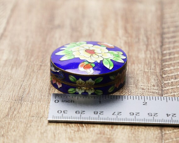 Vintage Cloisonné Brass and Enamel Trinket Box - image 9