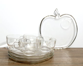 Hazel Atlas Orchard Apple Shaped Plates and cups, vintage luncheon set