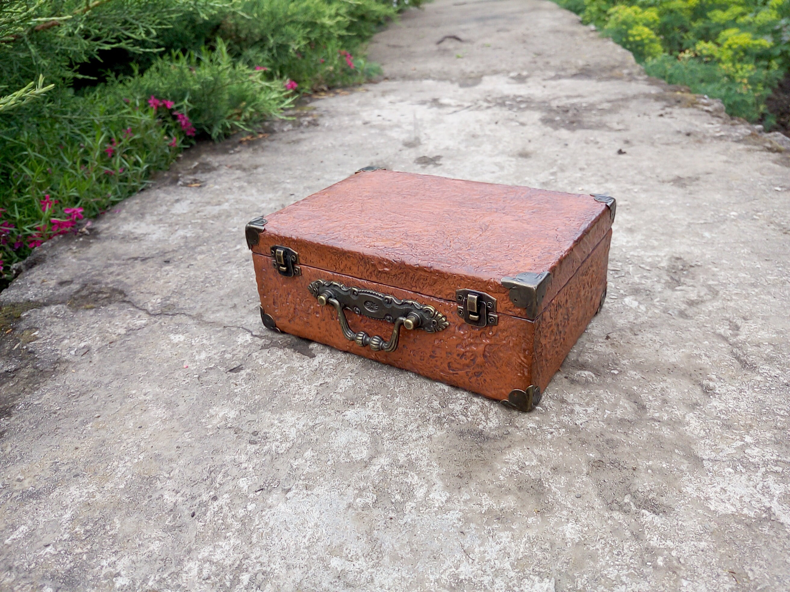 Vintage marrón maleta old worn maleta joyería de madera caja | Etsy