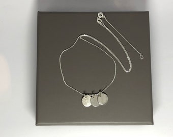 Sterling silver mini trio pendant necklace