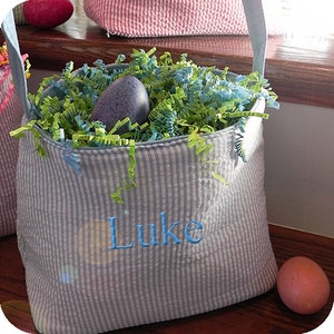 Personalized Seersucker Easter Baskets Embroidered Easter Baskets Monogrammed Easter Baskets Easter Basket with name or monorgram image 2