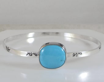 Gorgeous Sierra Nevada Turquoise Bangle Bracelet * Sterling Silver with Hand Stamped Design * Stacking Floral Daisy Flower Leaf Vine Pattern