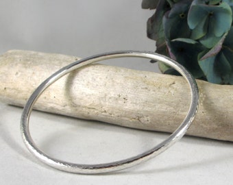 Minimalist Hammered Bangle Bracelet * Solid Sterling Silver * Classic Polished Oxidized Simple Everyday Handmade Artisan Jewelry Faceted