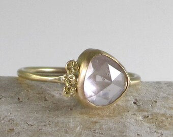 Amazing Natural Light Lavender Pink Tourmaline and 14k Gold Ring with Stars Detail * Size 7US