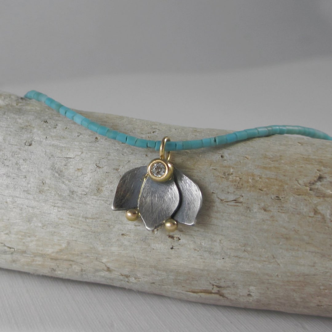 【MIAE】百合 Lotus necklace 14K Solid Gold Lotus Necklace for Women, Minimalist