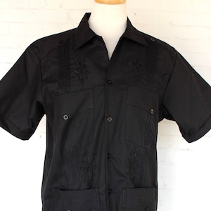 Mens Guayabera - Mexican Guayabera - Short Sleeve Guayabera - Mexico Shirt - Linen Mexican Guayabera - Traditional Mexican Shirt - Fiesta