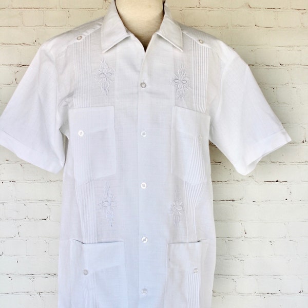 Guayabera. Mens Mexican Traditional Shirt. Guayabera for Men. Linen Guayabera. Mexican Guayabera. Men's Mexican Clothing. Gifts for Him