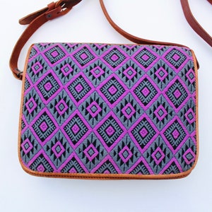 Bolso mexicano colorido, bolso mexicano, bolso mexicano de hombro, bolso mexicano bordado, bolso con flores, bolso mexicano floral
