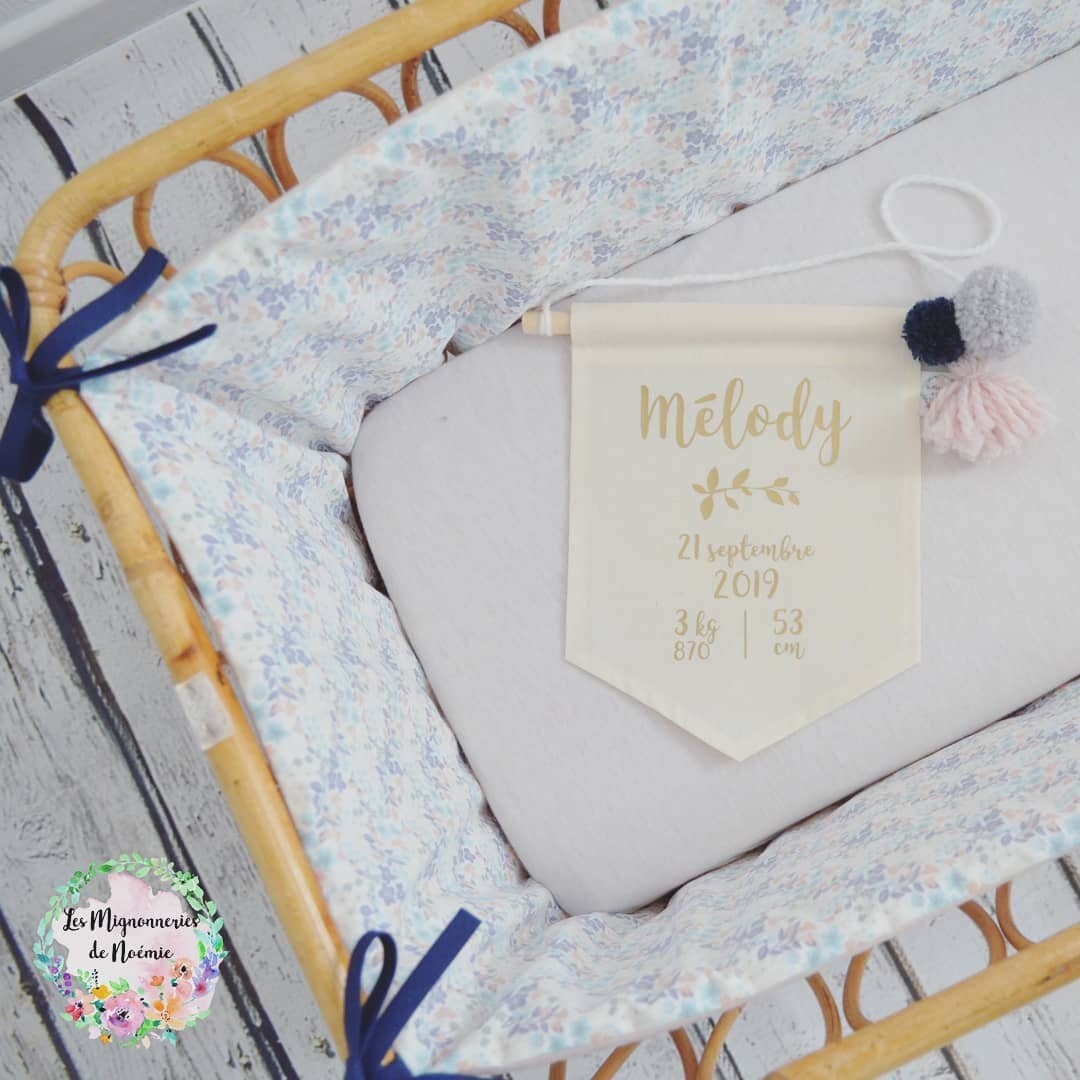 Fanion de Naissance Personnalisé Bunny Navy