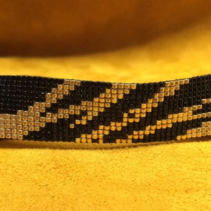 Schwarz und Gold