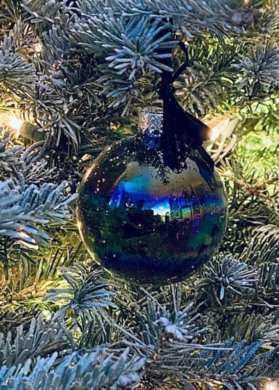 Black christmas ornaments discount